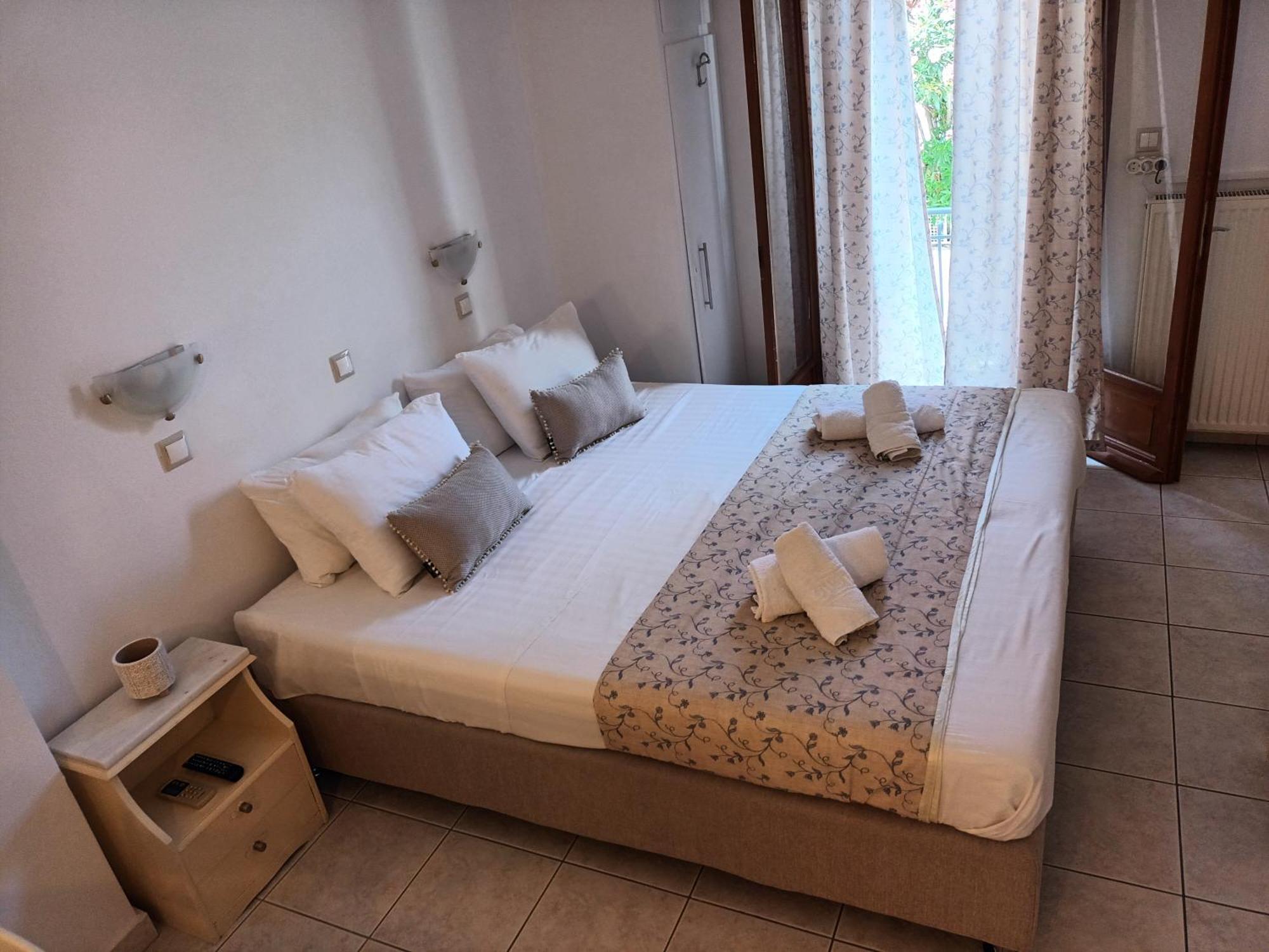 Argostoli Rooms Екстер'єр фото