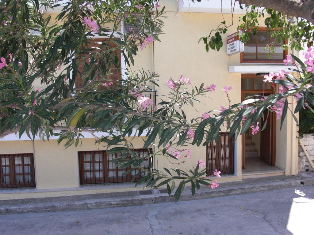 Argostoli Rooms Екстер'єр фото